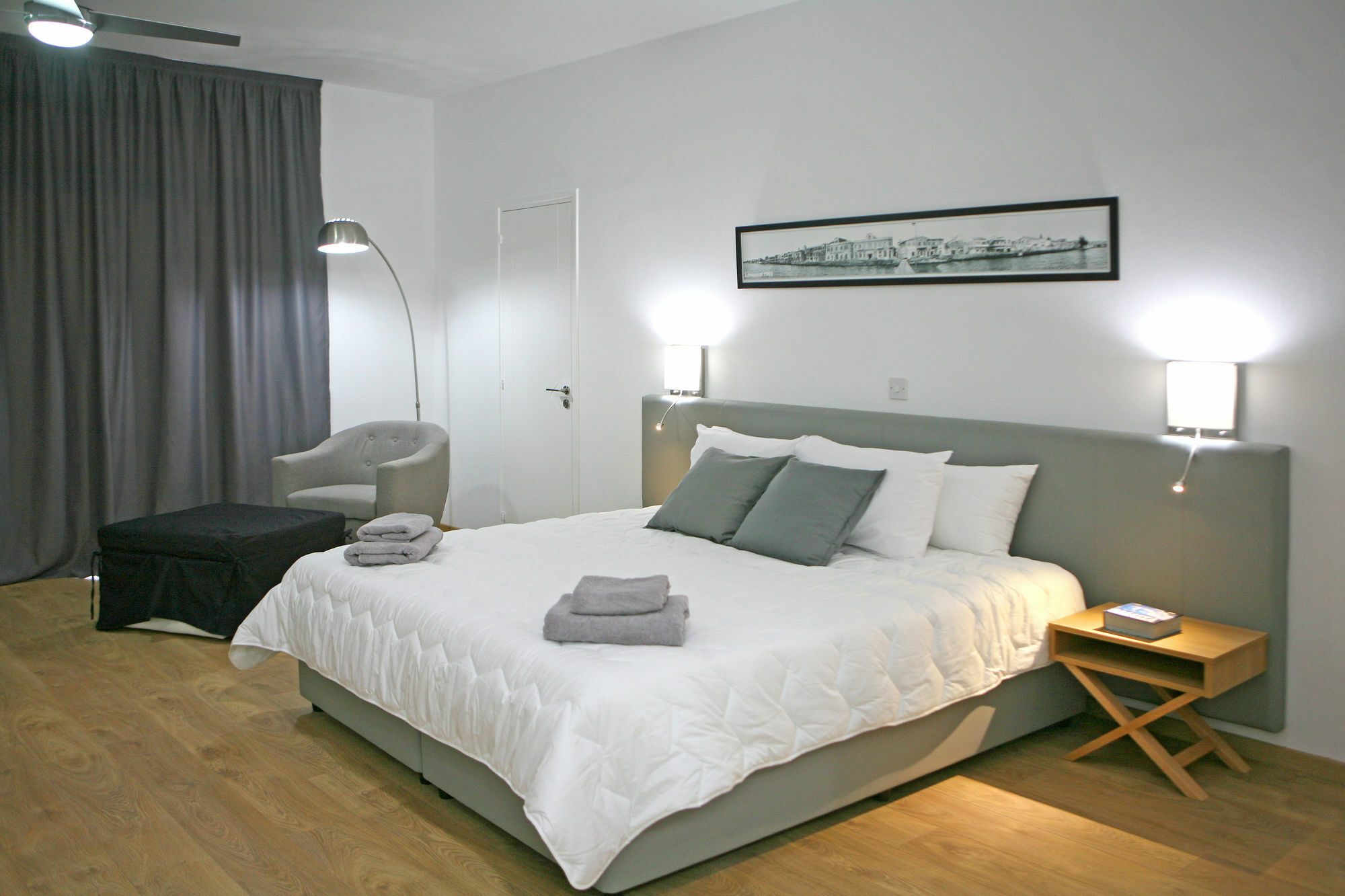 Corina Suites And Apartments Limassol Bagian luar foto